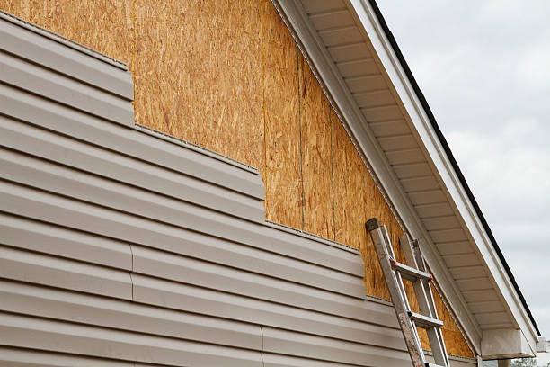 Professional Siding Inspection technician working in Stafford, OH